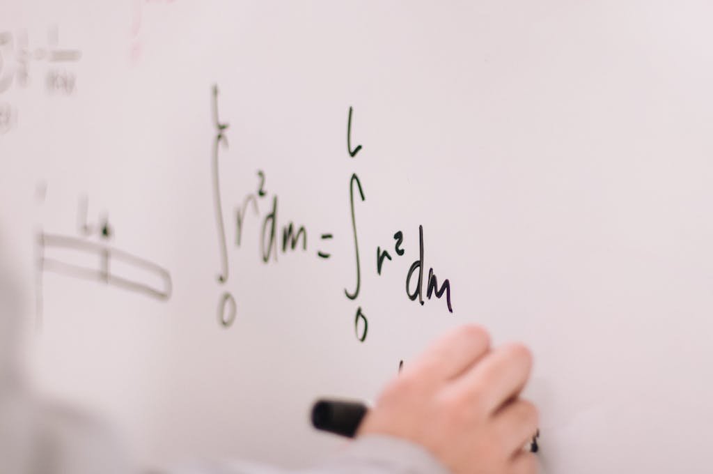 Productivity vs Efficiency – What’s the Difference?